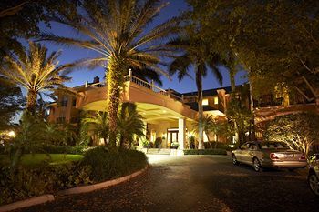 Hotel Trianon Old Naples