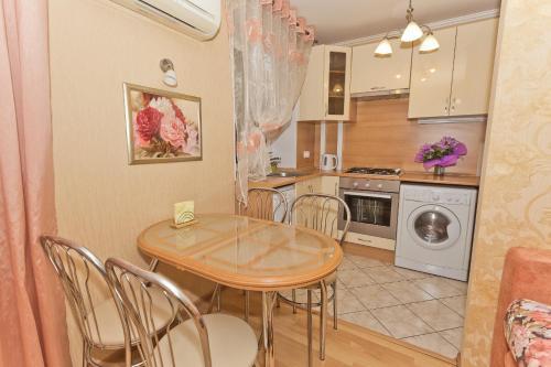 Apartament On The Street Volodarskogo 4