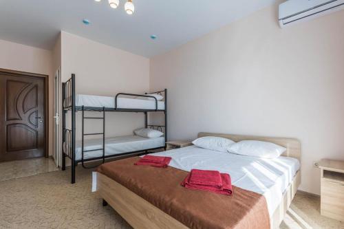 Hotel 557