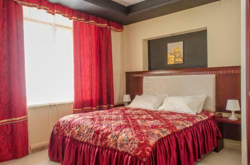 Hotel Elena