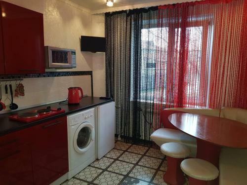 Apartment On Ordzhonikidze 26