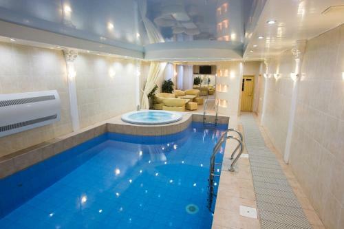 Hotel Complex Lotos