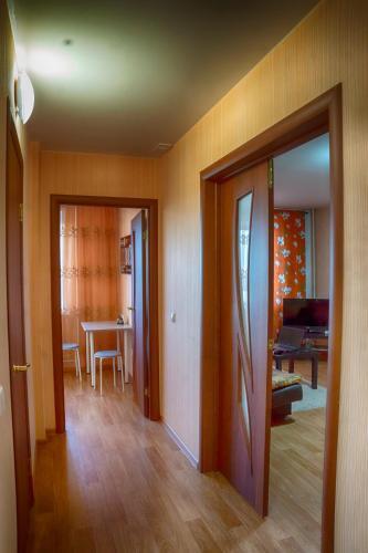 Apartment Stroiteley 90b Floor 6