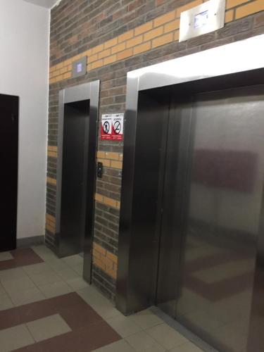 Large Apartment On Startovaya 1