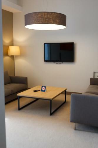 Victor Hotel