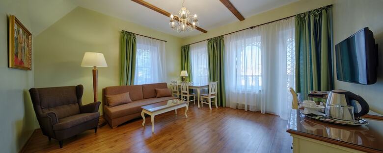 V Nekotorom Tsarstve Hotel