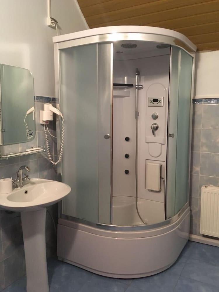 Mini-hotel Club Bon Ton