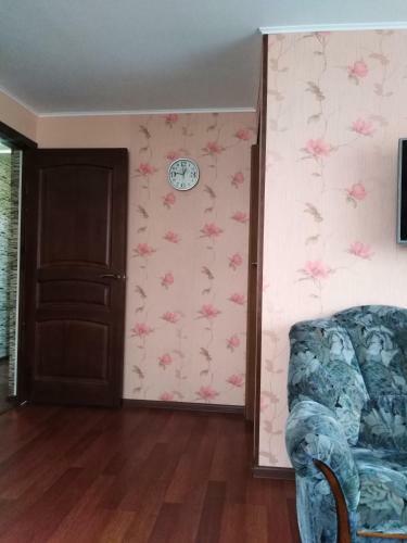 Apartment Near Lopatinsky Garden, Center