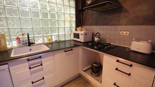 Apartment On Bolshaya Sovetskaya 22