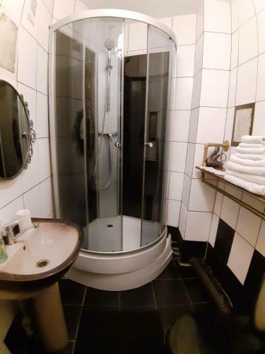 Hotel Night In Magic Villins Book