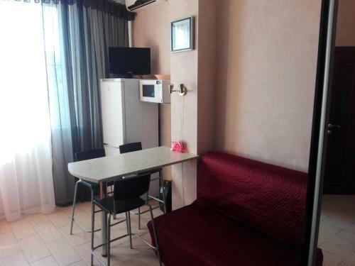 Apartment On Volzhskaya 81-b