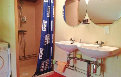 Holiday Home Hj�rtan�s Kalv