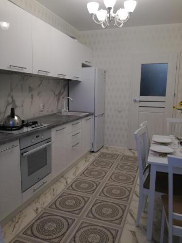 Apartment On Maysky Proezd 10