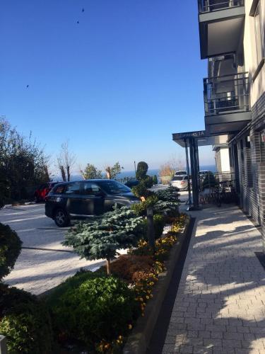 Lazurny Bereg Apartment 4