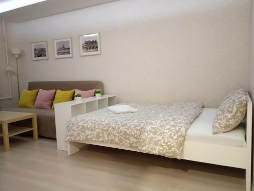 Apartment On Svyazi 8