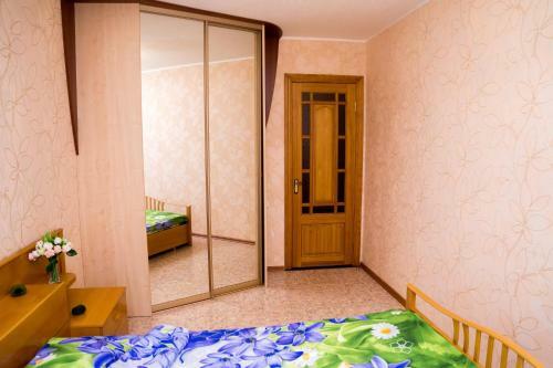 Apartment On Mira 79