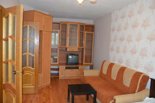 Apartments On Surikova 18