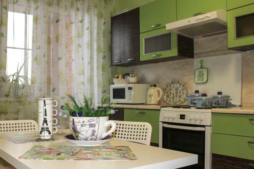 Apartamento Sutkidvoye On Traktornaya