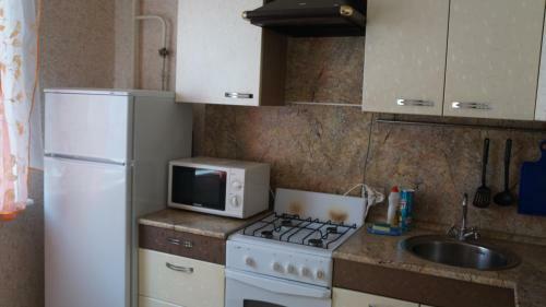 Apartment Lomonosova 114k30