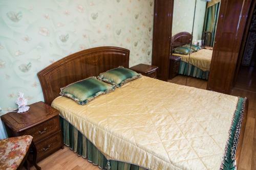 Apartment On Druzhby 105