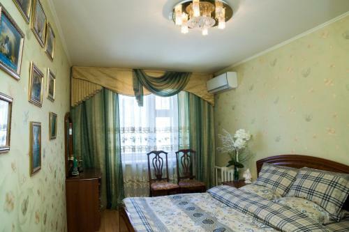 Apartment On Druzhby 105