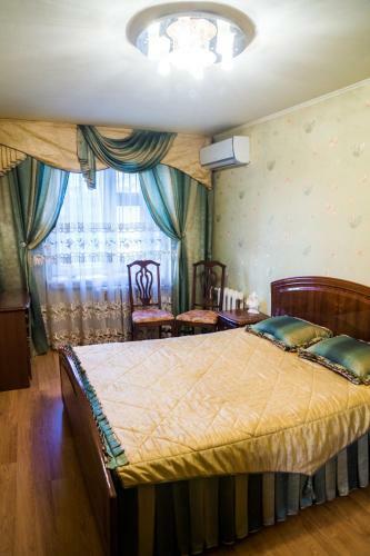 Apartment On Druzhby 105