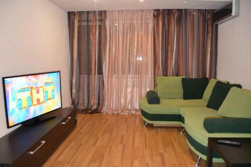 Two-room Apartment On Druzhby 99