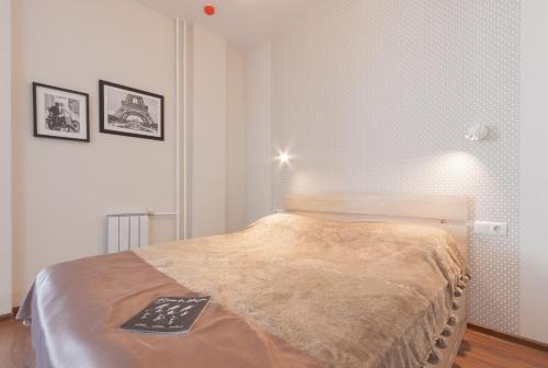 Apartamento Etazhi In Centre