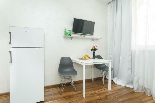 Apartamento Etazhi In Centre