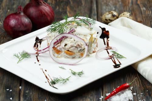 Hotel And Restaurant Complex Shishkin