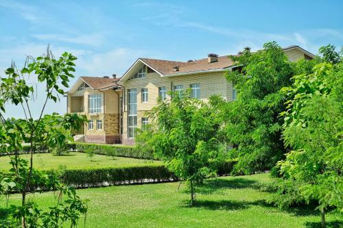 Azimut Hotel Volga Astrakhan