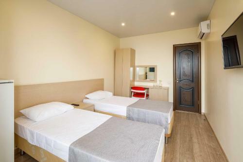 Hotel Shirokaya Baza Otdykha