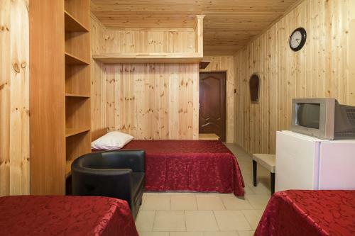 Hotel Shirokaya Baza Otdykha