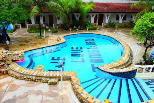 Hotel Jangwani Sea Breeze Resort