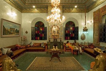 Hotel L Mansion Guest Palace