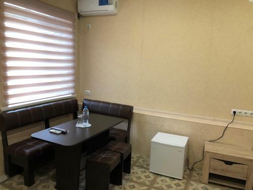 Hostal Kak Doma Guest House