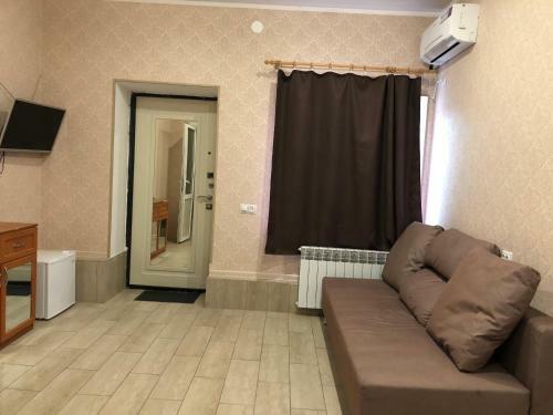 Hostal Kak Doma Guest House