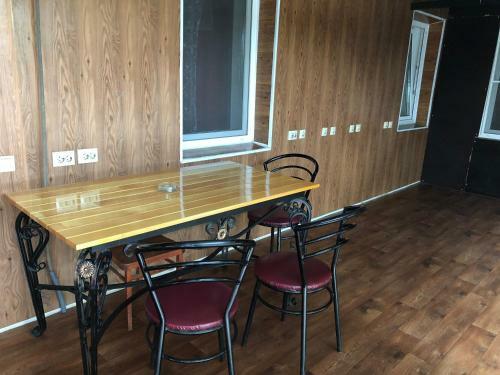 Hostal Kak Doma Guest House