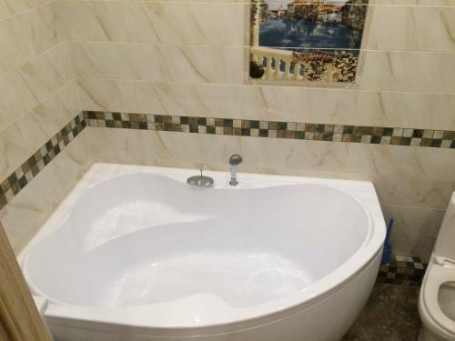 Apartment On Checherskiy