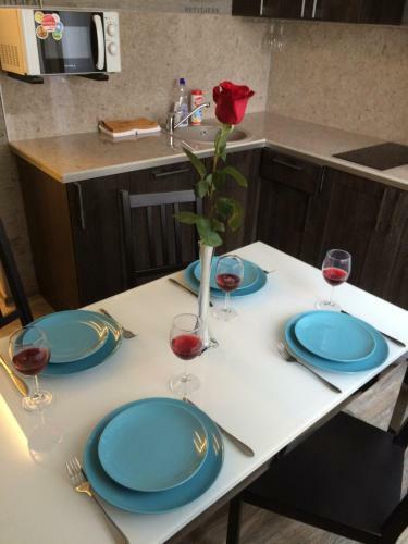 Apartment On Checherskiy