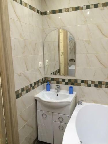 Apartment On Checherskiy