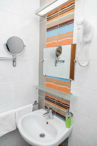 Hotel Zolotaya Dolina - Academgorodok