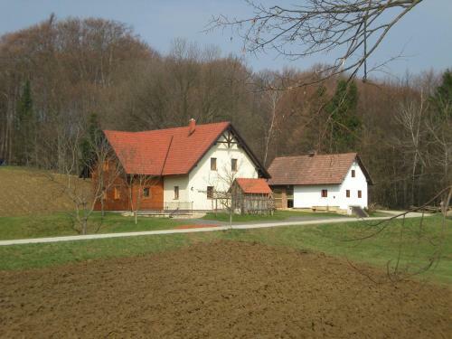 Agroturismo Tourist Farm Raj?p