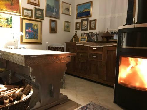 Lodge Romantic Cottage House