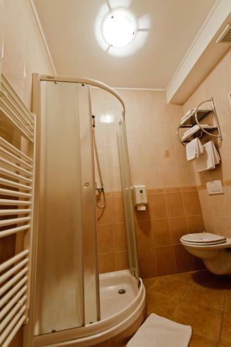 Hostal Guesthouse Les