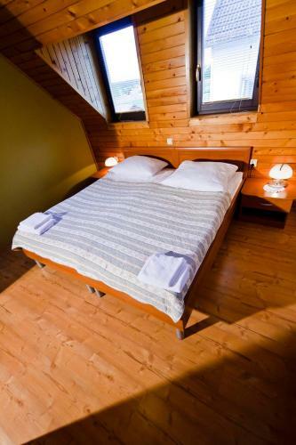Hostal Guesthouse Les