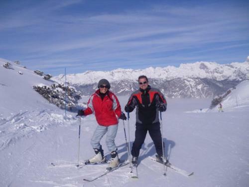 Hostal Reka Hisa River Side Lodge