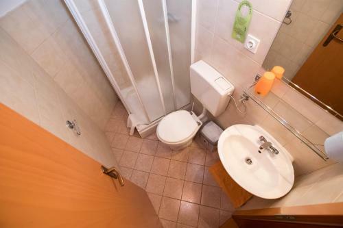 Hostal Apartments Pri Urhu