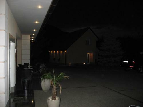 Hostal Apartmaji In Sobe Ramar