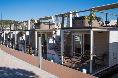 Floating Sea Houses Marina Lux